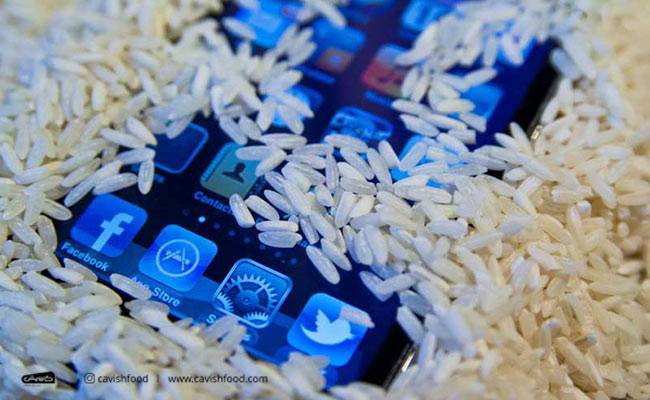 برنج برای خشک کردن موبایل